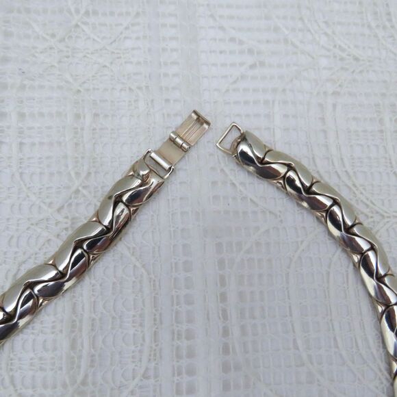 Vintage Silver Toned C-Link Statement Necklace with Red and Clear Rhinestones - Picture 4 of 9